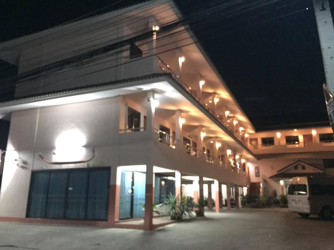 Phurafah Place Hotel โรงแรมภูระฟ้า เพลส Nan Exterior foto